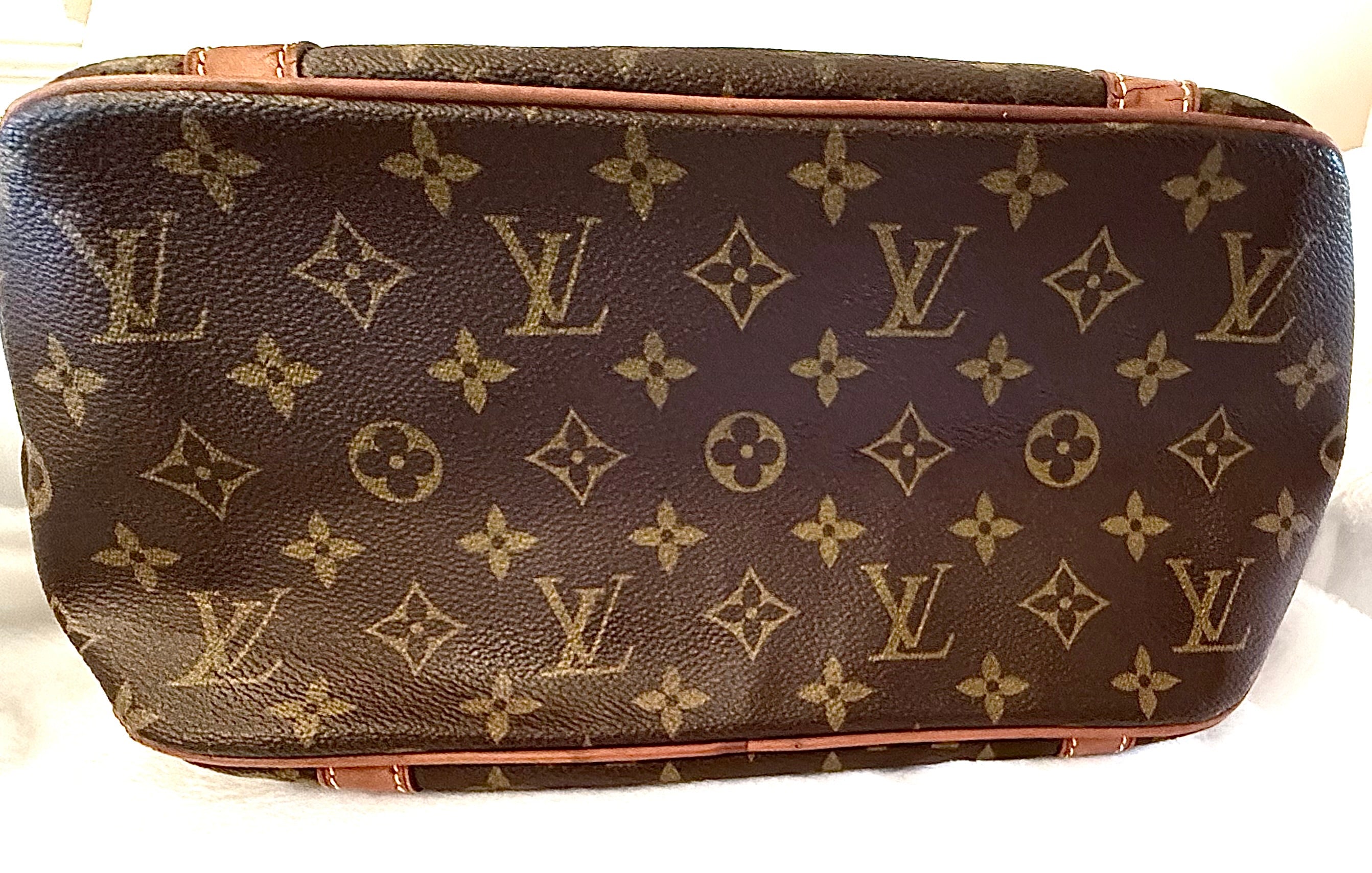 Louis Vuitton Sac Shopping Tote