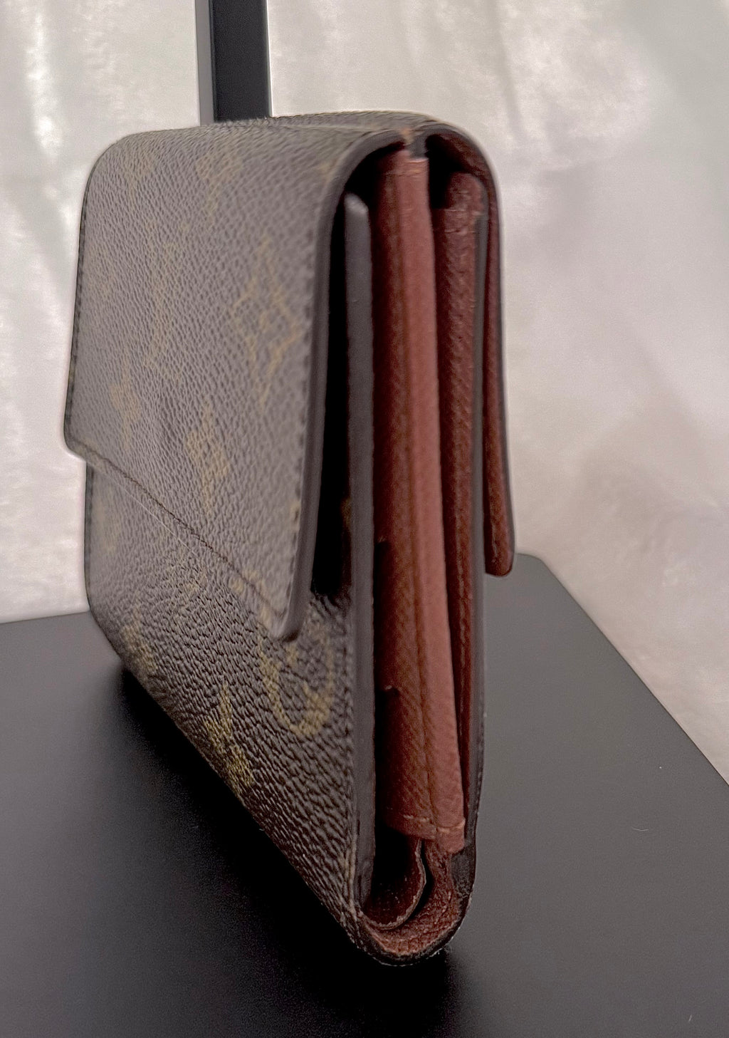 Louis Vuitton Elise trifold wallet