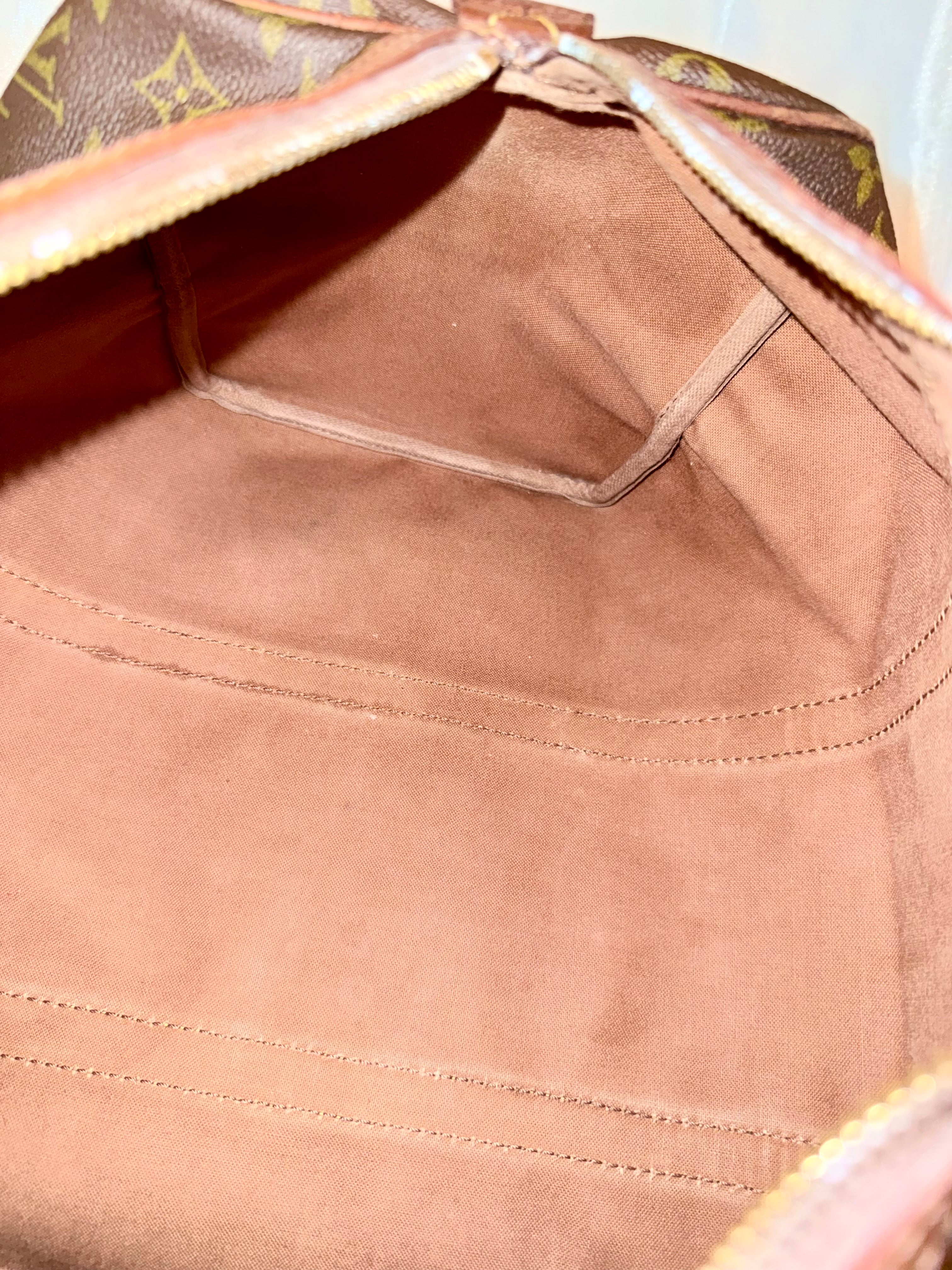 Louis Vuitton Sac Souple 35