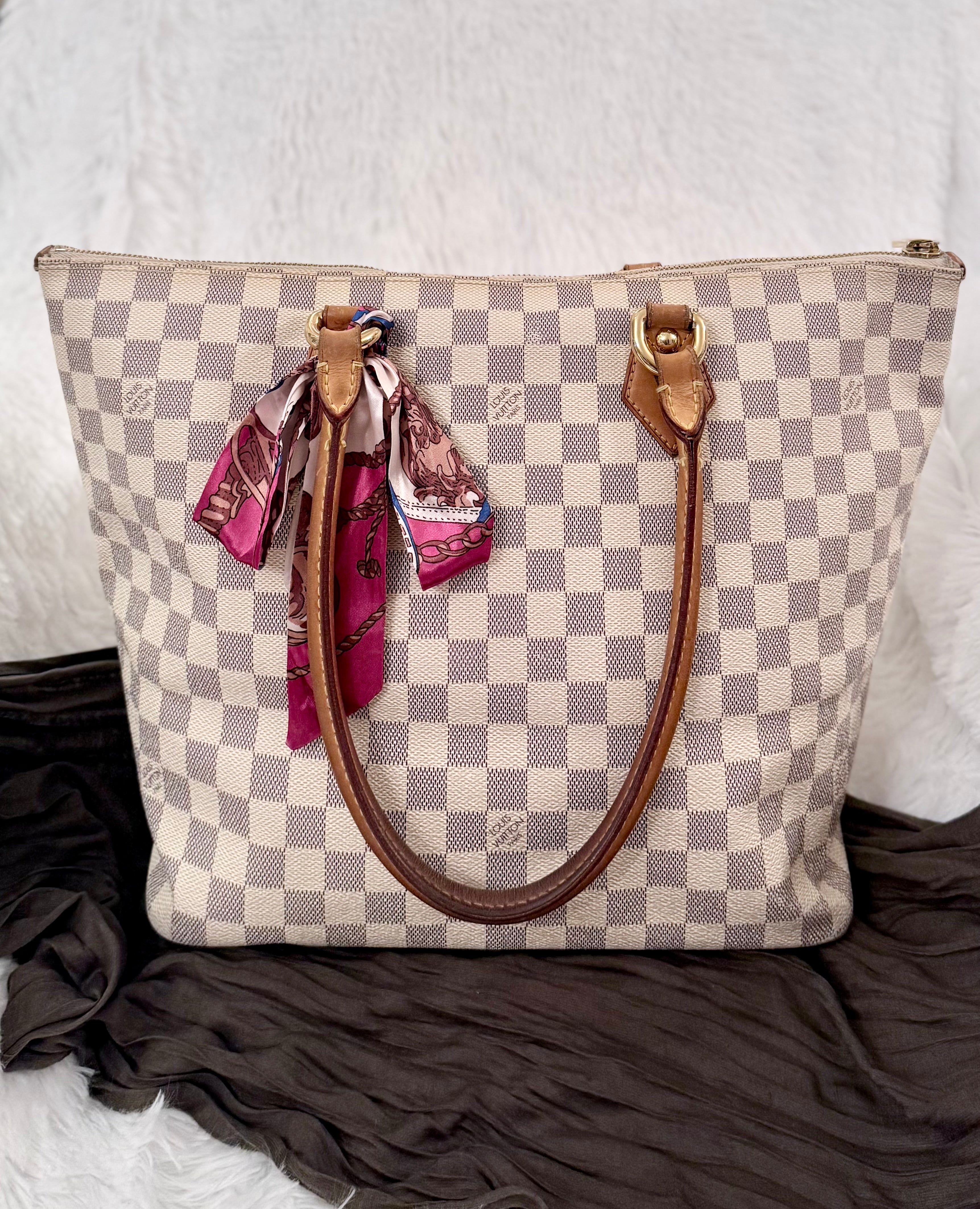 Louis Vuitton Saleya MM in Damier Azur