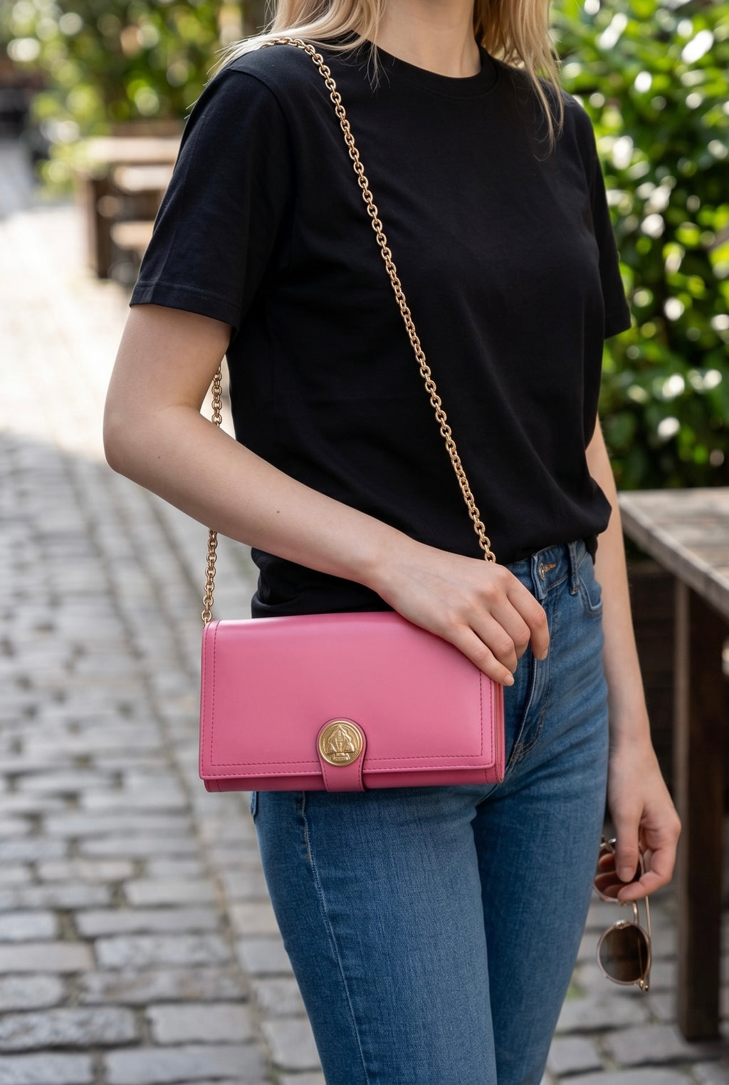 Gucci Hysteria Pink Leather Bifold Long Wallet