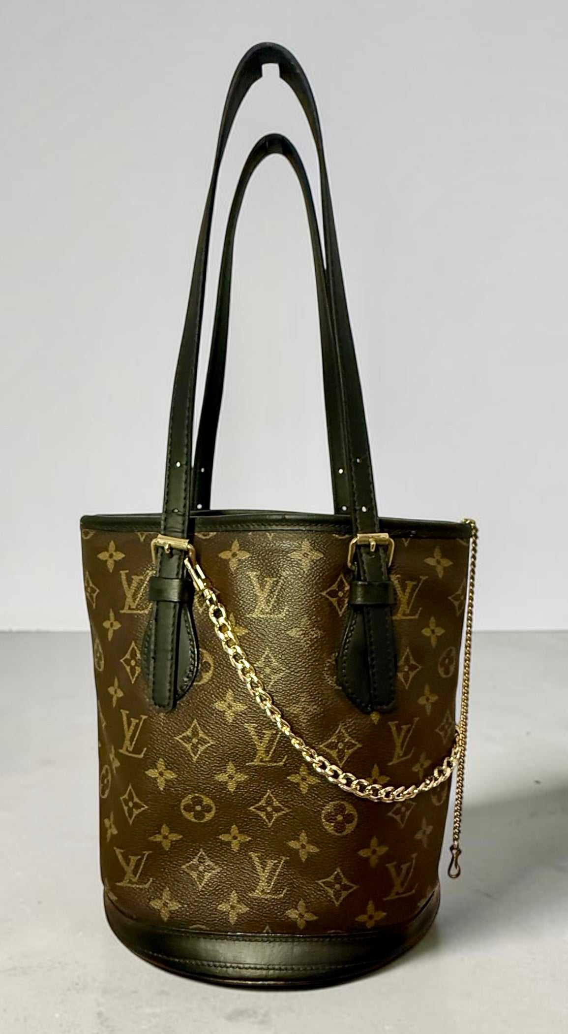 Louis Vuitton Monogram Bucket PM