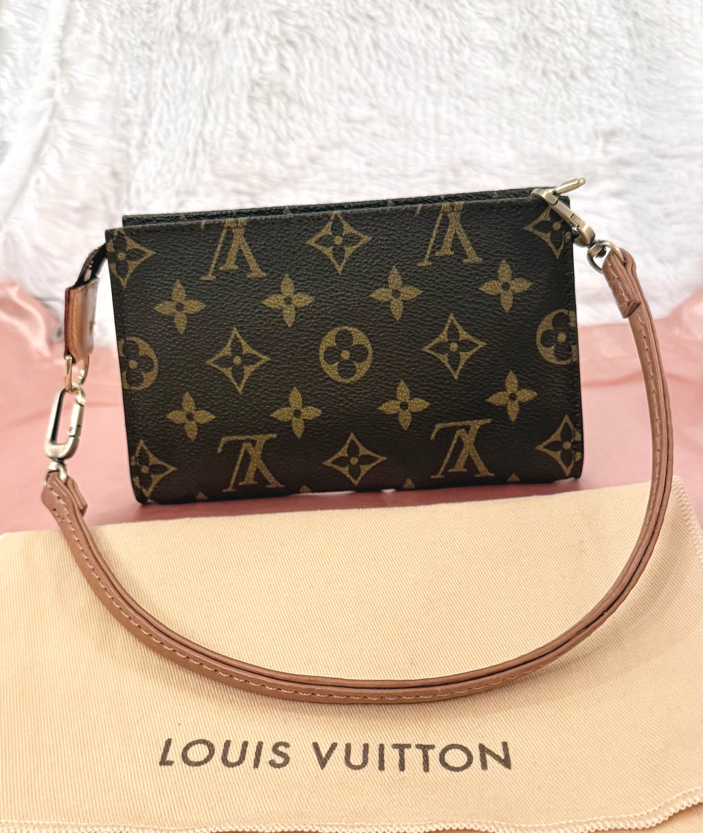 Louis Vuitton Monogram Bucket PM Pouch