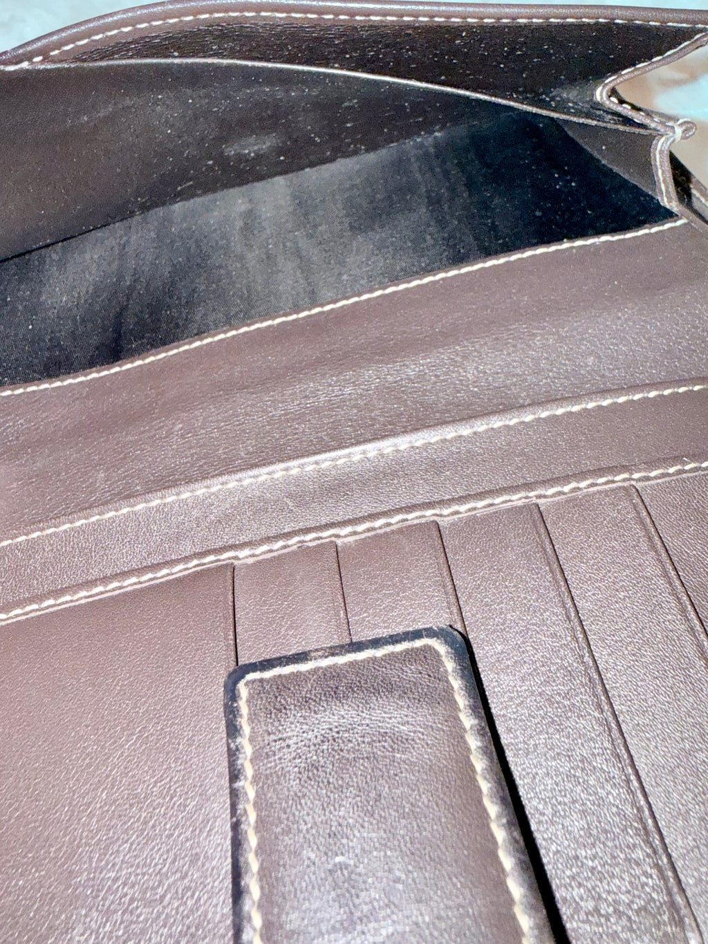Gucci GG monogram wallet with heart GG