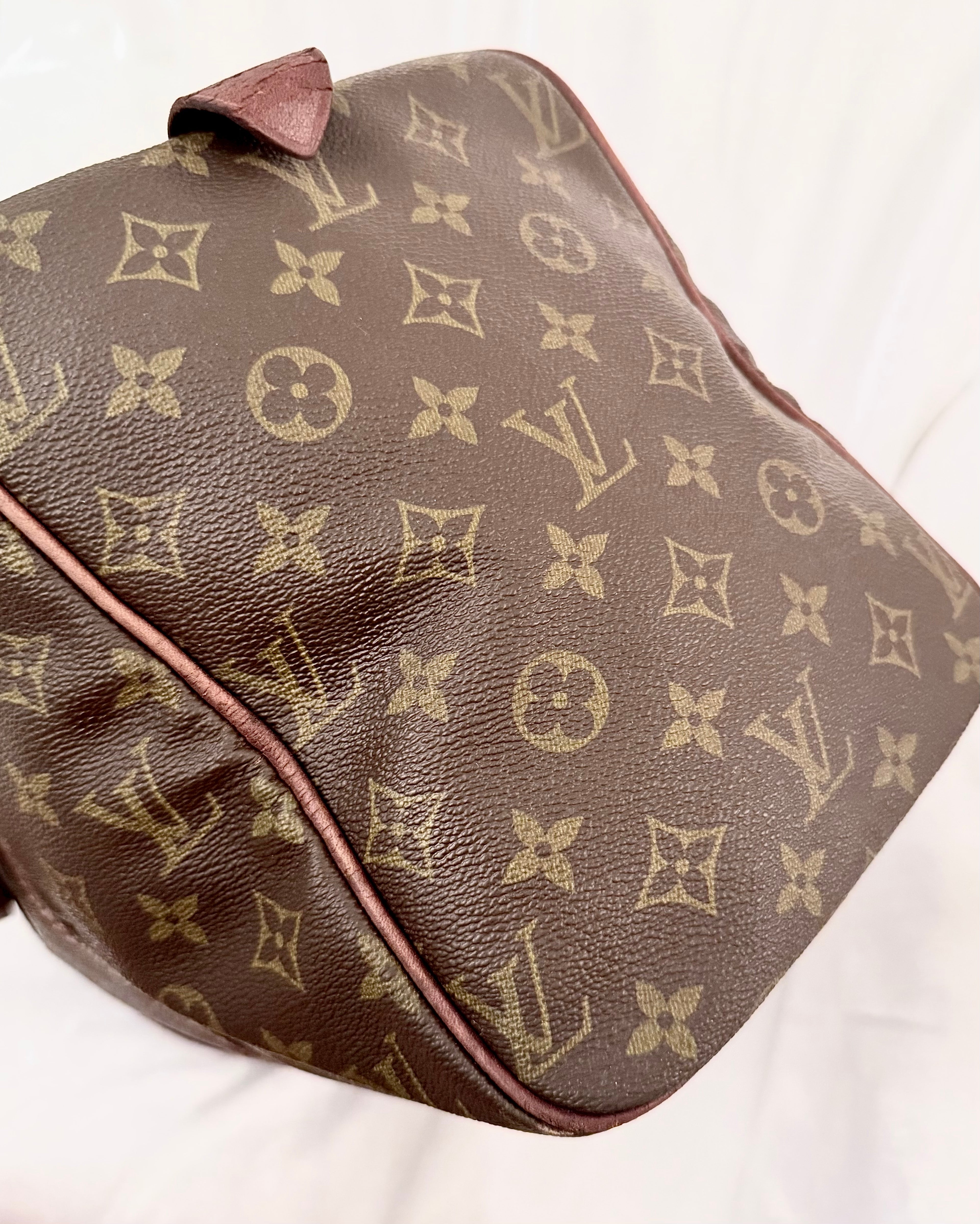 Louis Vuitton Sac Souple 35