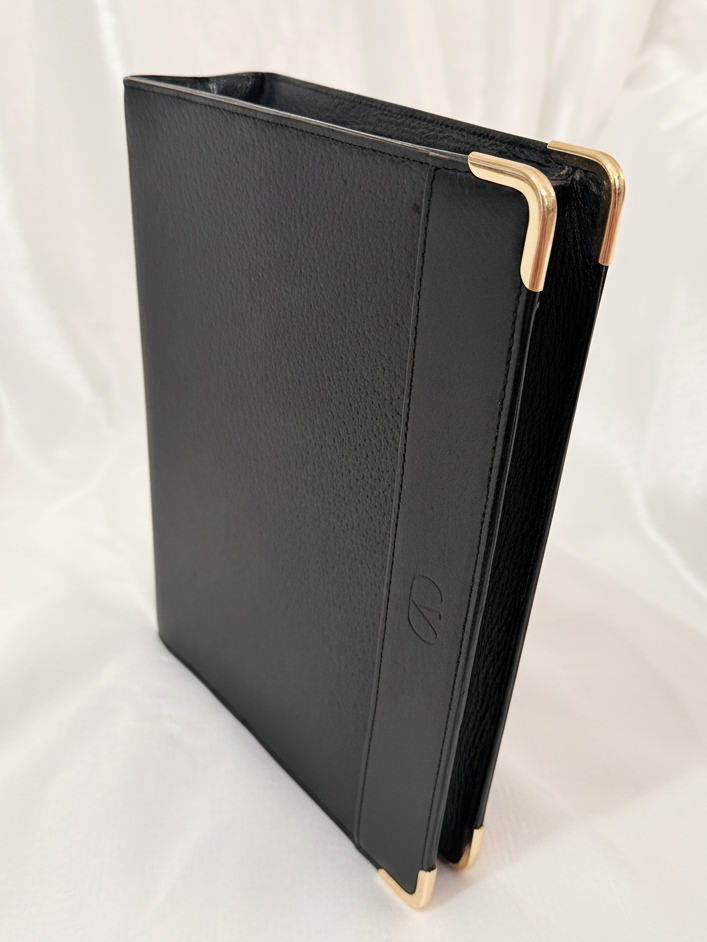 Valentino Garavani clutch/pouch in black leather