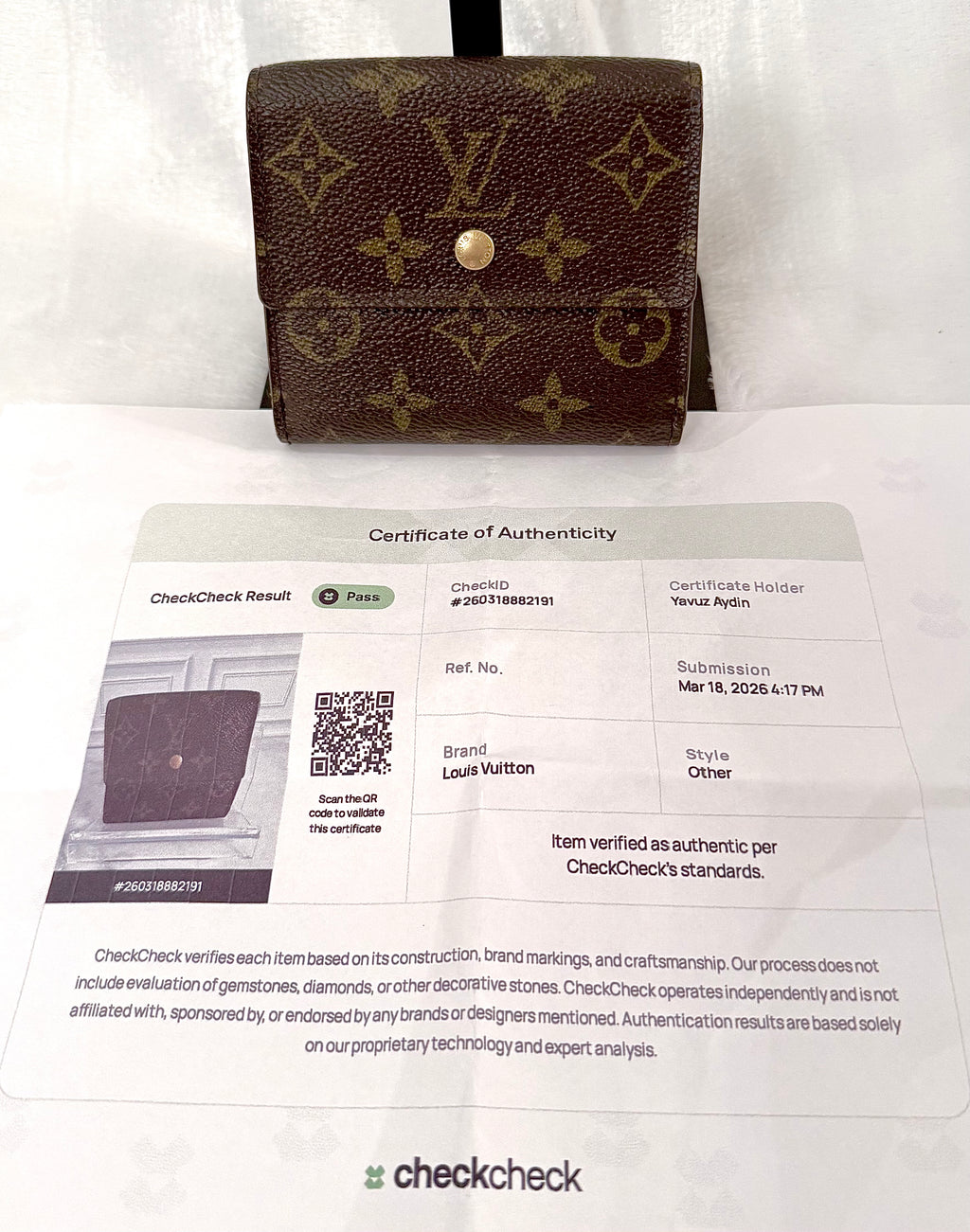 Louis Vuitton Elise trifold wallet