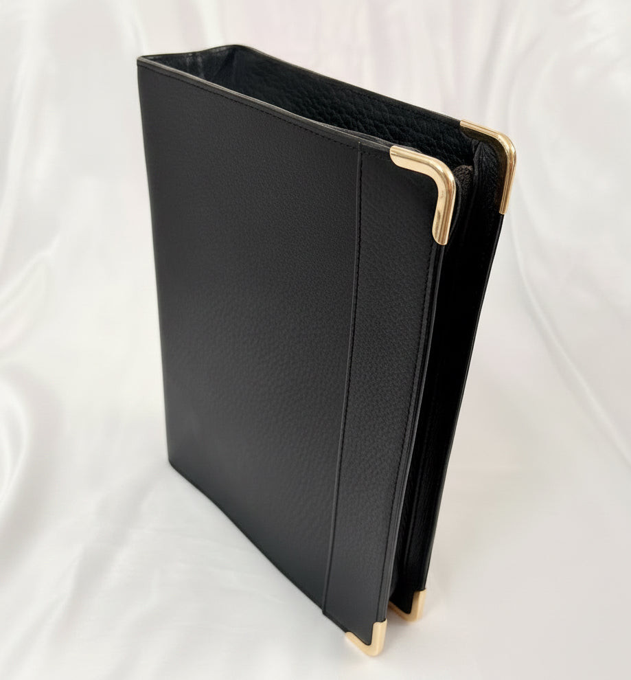 Valentino Garavani grainy calfskin VLogo signature clutch