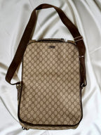 Gucci GG Supreme Messenger Crossbody– Unisex Style