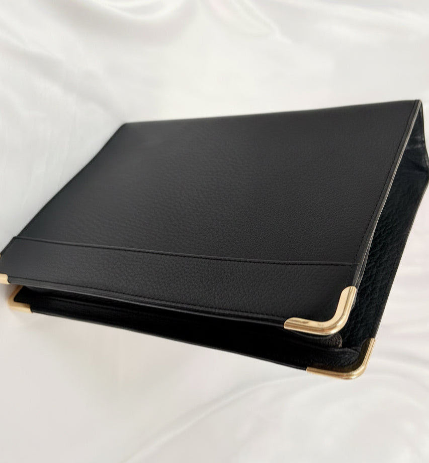 Valentino Garavani clutch/pouch in black leather